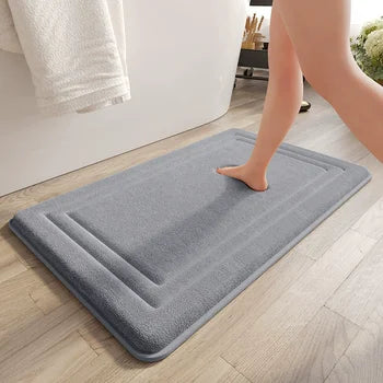 Tapis de Bain Doux et Absorbant en Velours de Corail - Antidérapant et Résistant