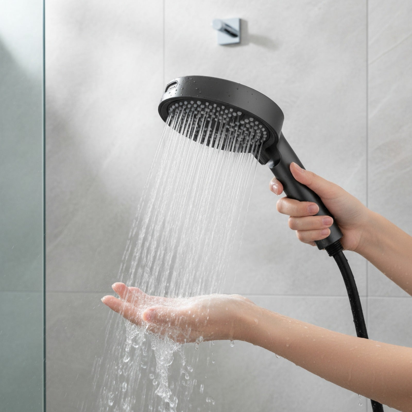 Pomme de Douche Filtrante Haute Pression 135mm - 6 Modes Réglables